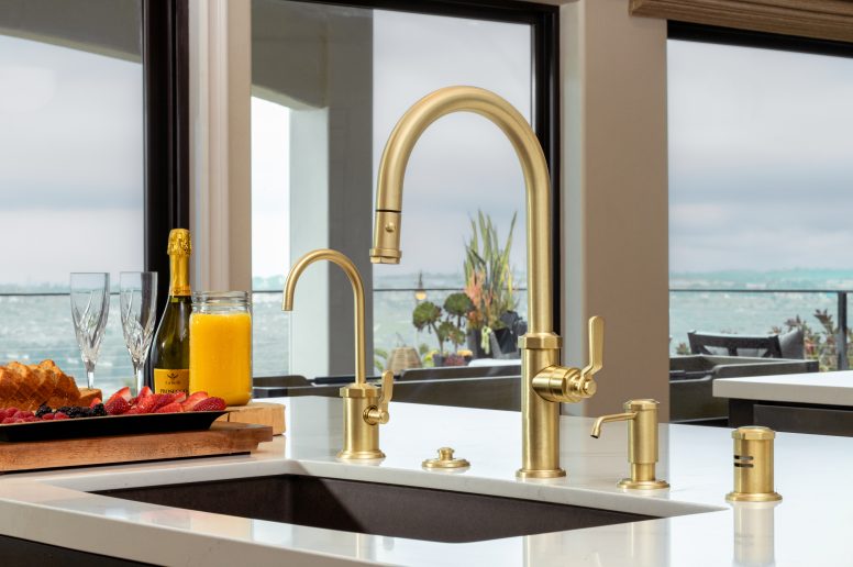 Descanso Works Collection